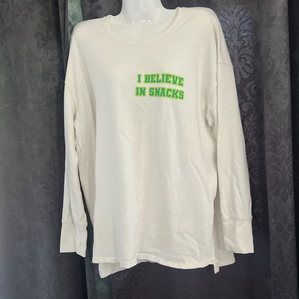 AEO OFFLINE WHITE Long sleeve crewneck tee large